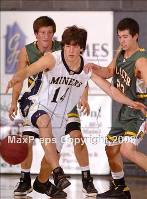 Thumbnail 1 in Placer vs. Nevada Union (The Common Good Classic) photogallery.