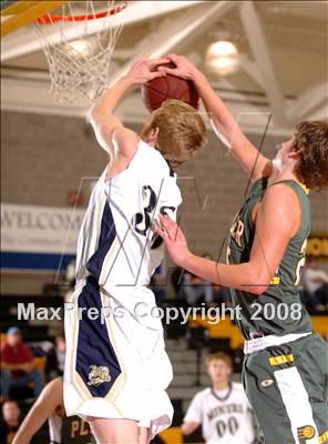 Thumbnail 3 in Placer vs. Nevada Union (The Common Good Classic) photogallery.
