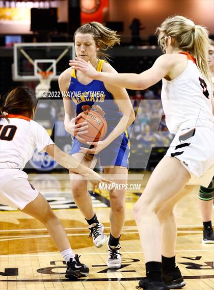 Thumbnail 3 in Newport Central Catholic vs Ryle (9th Region semifinals) photogallery.