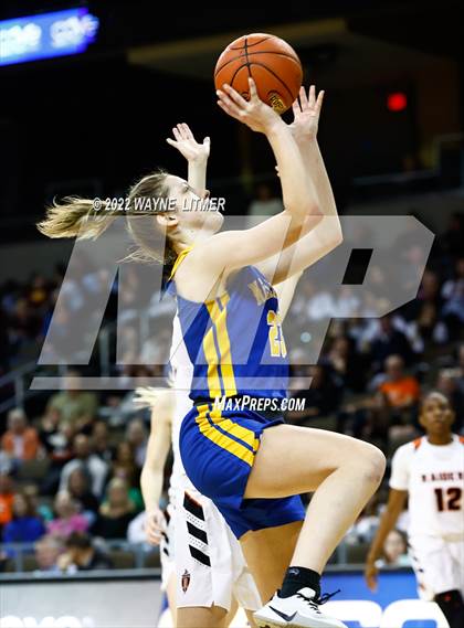 Thumbnail 2 in Newport Central Catholic vs Ryle (9th Region semifinals) photogallery.