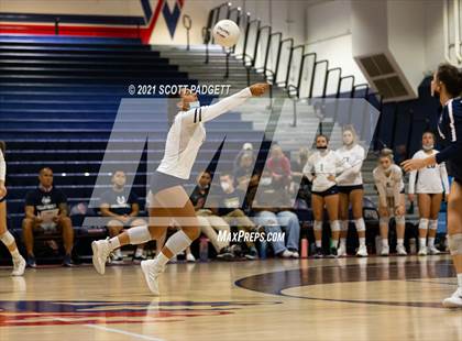 Thumbnail 3 in Vista Murrieta @ Great Oak photogallery.