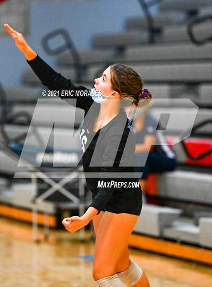 Thumbnail 2 in San Dieguito Academy vs Otay Ranch (SUHI JV Tournament) photogallery.