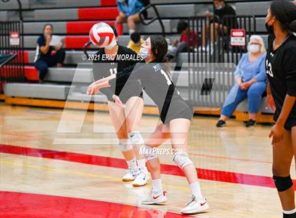 Thumbnail 2 in San Dieguito Academy vs Otay Ranch (SUHI JV Tournament) photogallery.