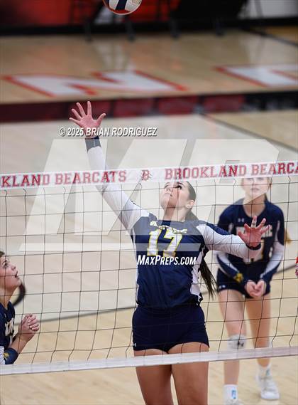 Thumbnail 2 in Pocahontas vs Wynne (AAA 4A East Regional Round 3) photogallery.