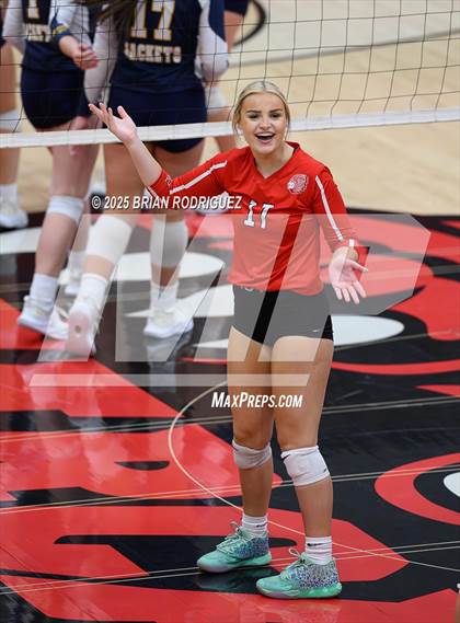 Thumbnail 2 in Pocahontas vs Wynne (AAA 4A East Regional Round 3) photogallery.