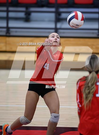 Thumbnail 2 in Pocahontas vs Wynne (AAA 4A East Regional Round 3) photogallery.