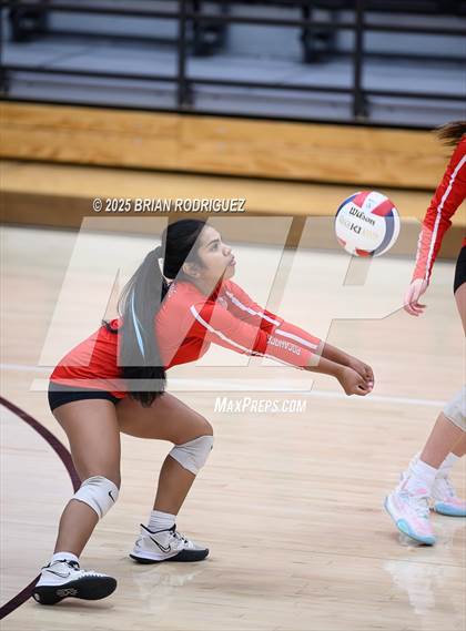 Thumbnail 2 in Pocahontas vs Wynne (AAA 4A East Regional Round 3) photogallery.