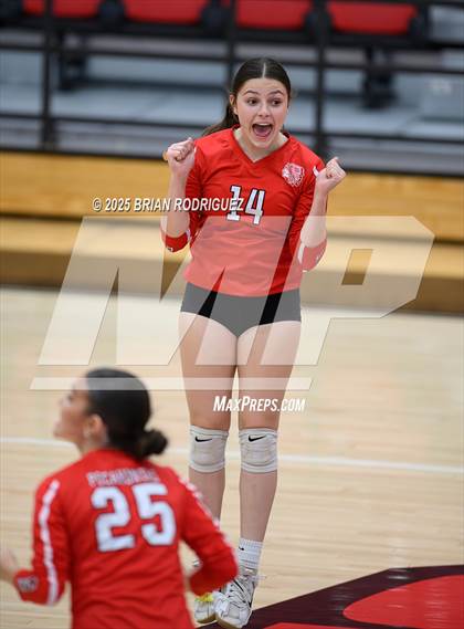 Thumbnail 3 in Pocahontas vs Wynne (AAA 4A East Regional Round 3) photogallery.