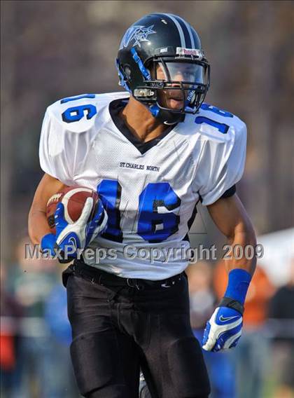 Thumbnail 2 in North vs Glenbard West (IHSA Class 7A Quarterfinals) photogallery.