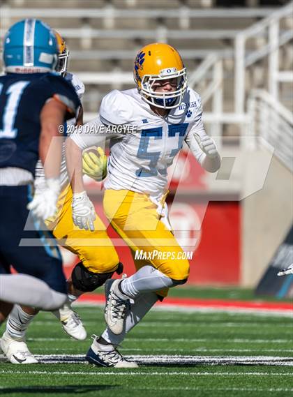 Thumbnail 2 in Salem Hills vs. Orem (UHSAA 5A Semifinal) photogallery.