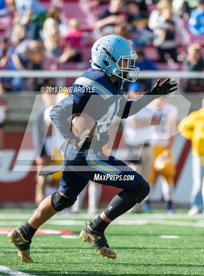 Thumbnail 2 in Salem Hills vs. Orem (UHSAA 5A Semifinal) photogallery.