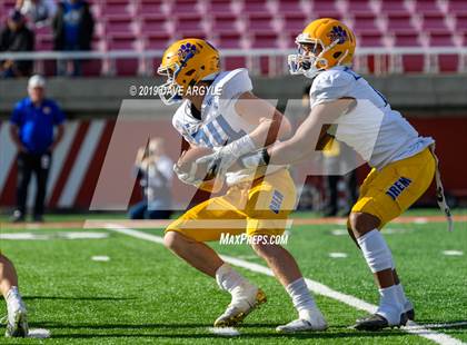 Thumbnail 3 in Salem Hills vs. Orem (UHSAA 5A Semifinal) photogallery.
