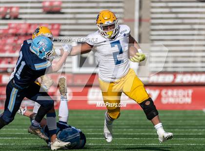Thumbnail 2 in Salem Hills vs. Orem (UHSAA 5A Semifinal) photogallery.