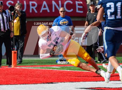 Thumbnail 2 in Salem Hills vs. Orem (UHSAA 5A Semifinal) photogallery.