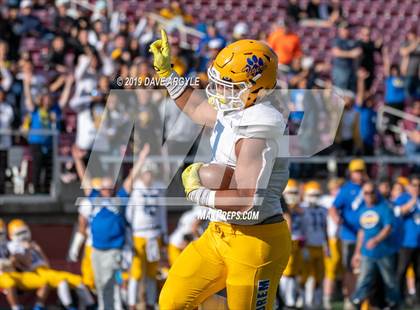 Thumbnail 2 in Salem Hills vs. Orem (UHSAA 5A Semifinal) photogallery.