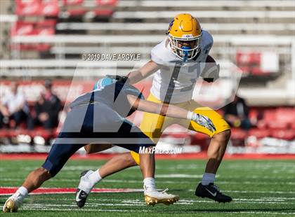 Thumbnail 3 in Salem Hills vs. Orem (UHSAA 5A Semifinal) photogallery.