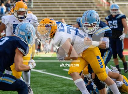 Thumbnail 2 in Salem Hills vs. Orem (UHSAA 5A Semifinal) photogallery.