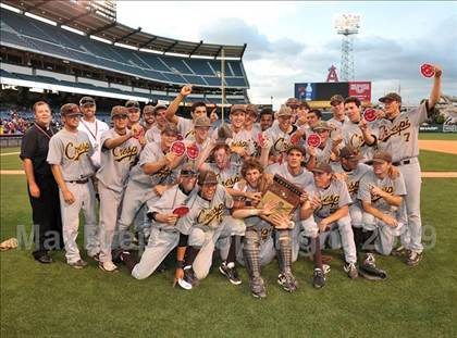 Thumbnail 1 in Huntington Beach vs. Crespi (CIF SS D2 Final) photogallery.