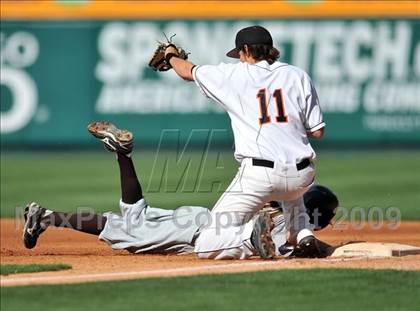 Thumbnail 1 in Huntington Beach vs. Crespi (CIF SS D2 Final) photogallery.