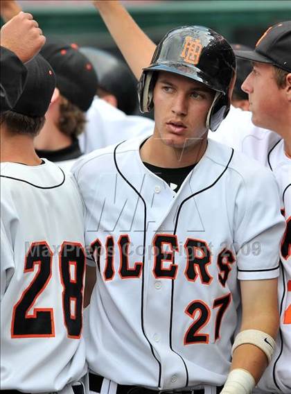 Thumbnail 3 in Huntington Beach vs. Crespi (CIF SS D2 Final) photogallery.