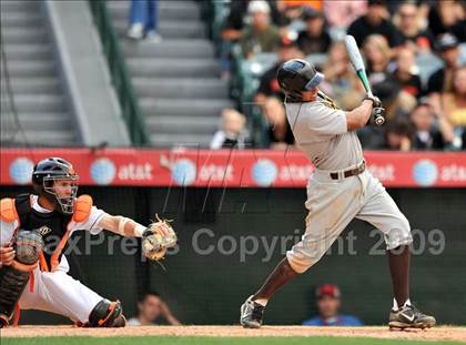 Thumbnail 3 in Huntington Beach vs. Crespi (CIF SS D2 Final) photogallery.