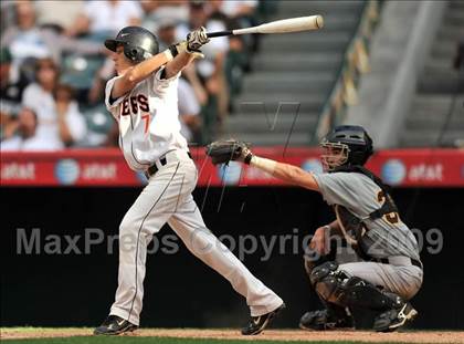 Thumbnail 1 in Huntington Beach vs. Crespi (CIF SS D2 Final) photogallery.
