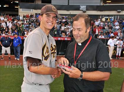 Thumbnail 2 in Huntington Beach vs. Crespi (CIF SS D2 Final) photogallery.