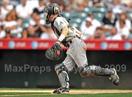 Thumbnail 3 in Huntington Beach vs. Crespi (CIF SS D2 Final) photogallery.