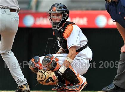 Thumbnail 2 in Huntington Beach vs. Crespi (CIF SS D2 Final) photogallery.