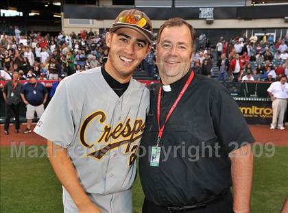 Thumbnail 3 in Huntington Beach vs. Crespi (CIF SS D2 Final) photogallery.