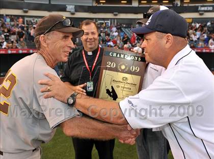 Thumbnail 3 in Huntington Beach vs. Crespi (CIF SS D2 Final) photogallery.