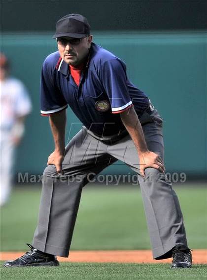 Thumbnail 1 in Huntington Beach vs. Crespi (CIF SS D2 Final) photogallery.