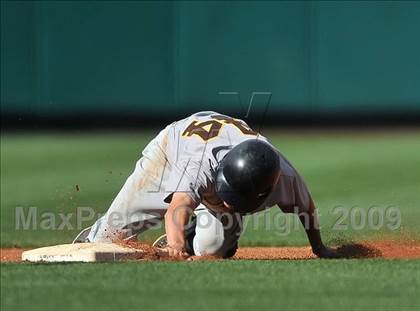 Thumbnail 3 in Huntington Beach vs. Crespi (CIF SS D2 Final) photogallery.