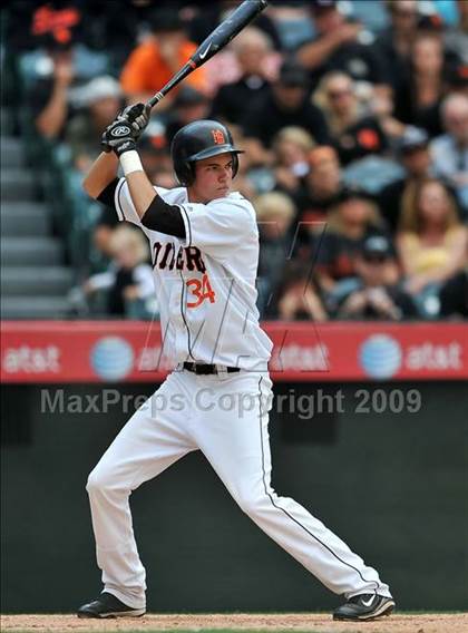 Thumbnail 1 in Huntington Beach vs. Crespi (CIF SS D2 Final) photogallery.