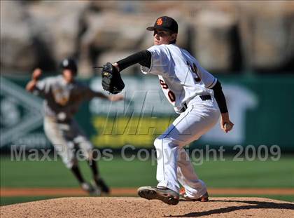Thumbnail 2 in Huntington Beach vs. Crespi (CIF SS D2 Final) photogallery.