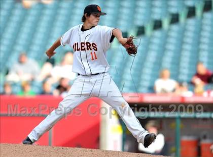 Thumbnail 1 in Huntington Beach vs. Crespi (CIF SS D2 Final) photogallery.