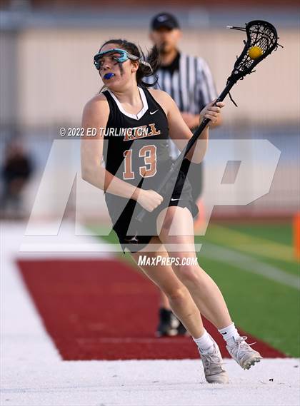 Thumbnail 1 in Kell @ Lassiter photogallery.