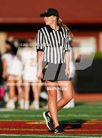 Thumbnail 2 in Kell @ Lassiter photogallery.