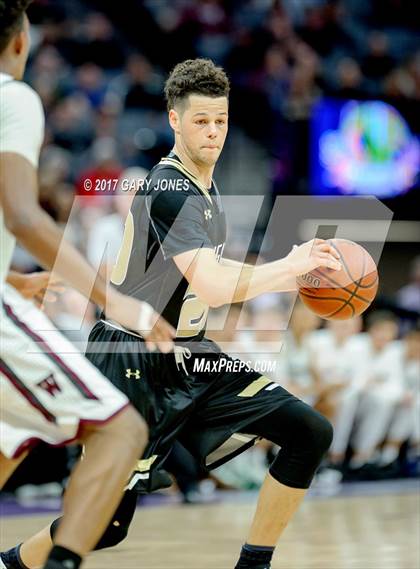 Thumbnail 1 in Bishop Montgomery vs Woodcreek (CIF State Open Final) photogallery.