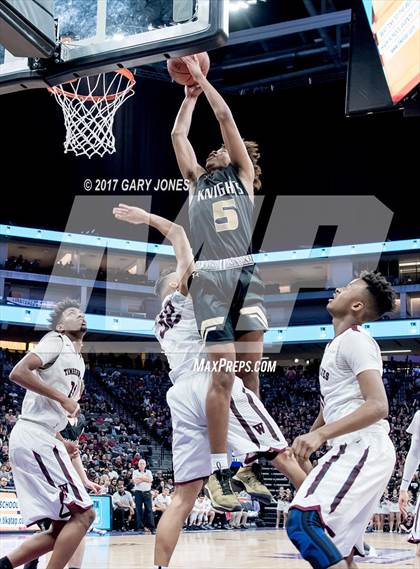 Thumbnail 2 in Bishop Montgomery vs Woodcreek (CIF State Open Final) photogallery.