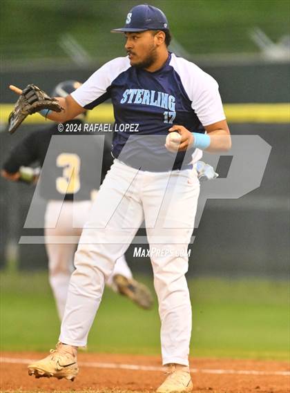 Thumbnail 2 in Sterling @ Galena Park photogallery.