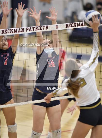 Thumbnail 1 in Laguna Hills @ Beckman photogallery.