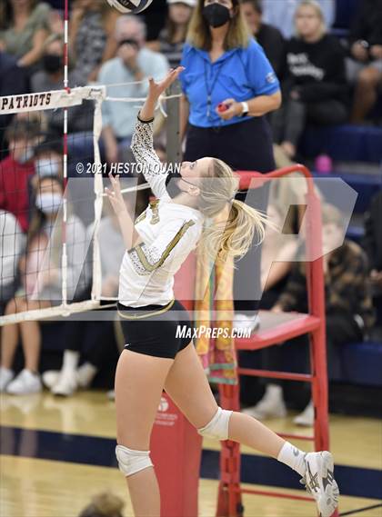 Thumbnail 1 in Laguna Hills @ Beckman photogallery.
