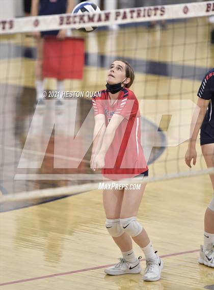 Thumbnail 1 in Laguna Hills @ Beckman photogallery.