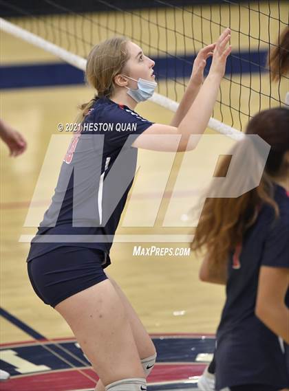 Thumbnail 1 in Laguna Hills @ Beckman photogallery.