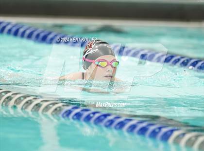 Thumbnail 2 in Warren Woods-Tower vs. Mott (Titan Relays) photogallery.