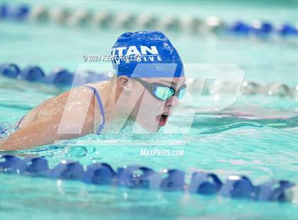 Thumbnail 3 in Warren Woods-Tower vs. Mott (Titan Relays) photogallery.