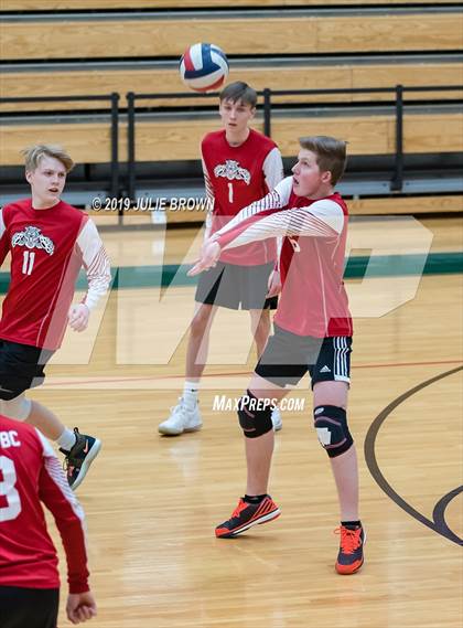 Thumbnail 3 in North Central @ Lawrence North photogallery.