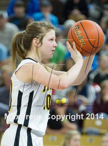 Thumbnail 2 in Fairview vs. Lacassine (LHSAA Class B Final) photogallery.