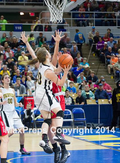 Thumbnail 1 in Fairview vs. Lacassine (LHSAA Class B Final) photogallery.